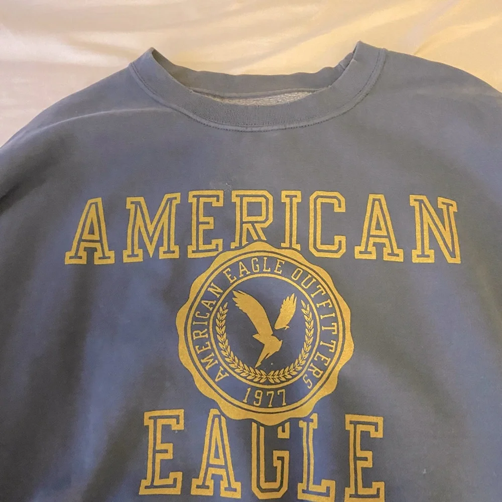 Blue American Eagle Sweatshirt - Picture 4 of 4
